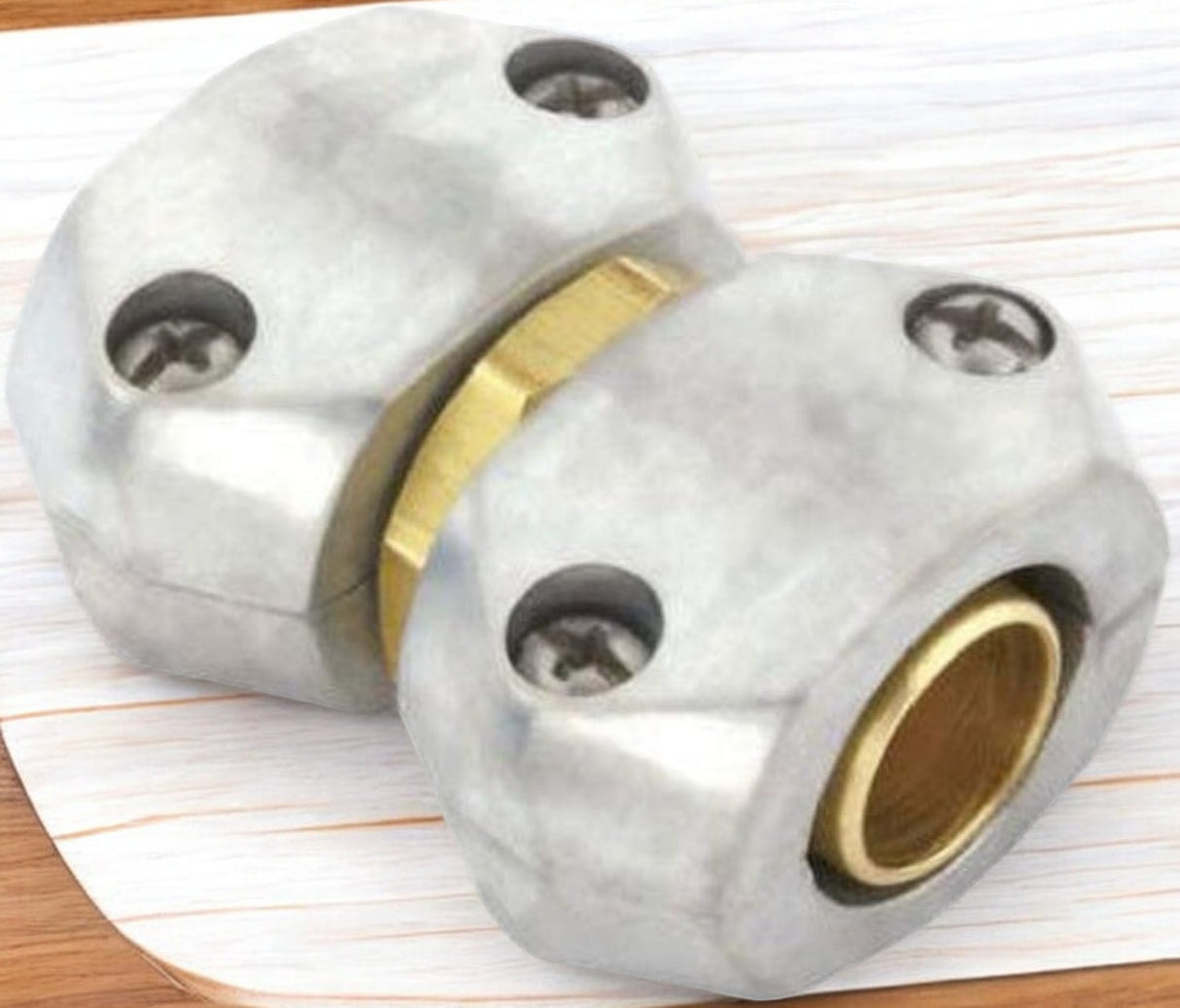 جرين ثامب موصل خرطوم زنك – ٥/٨ إلى ٣/٤ بوصة